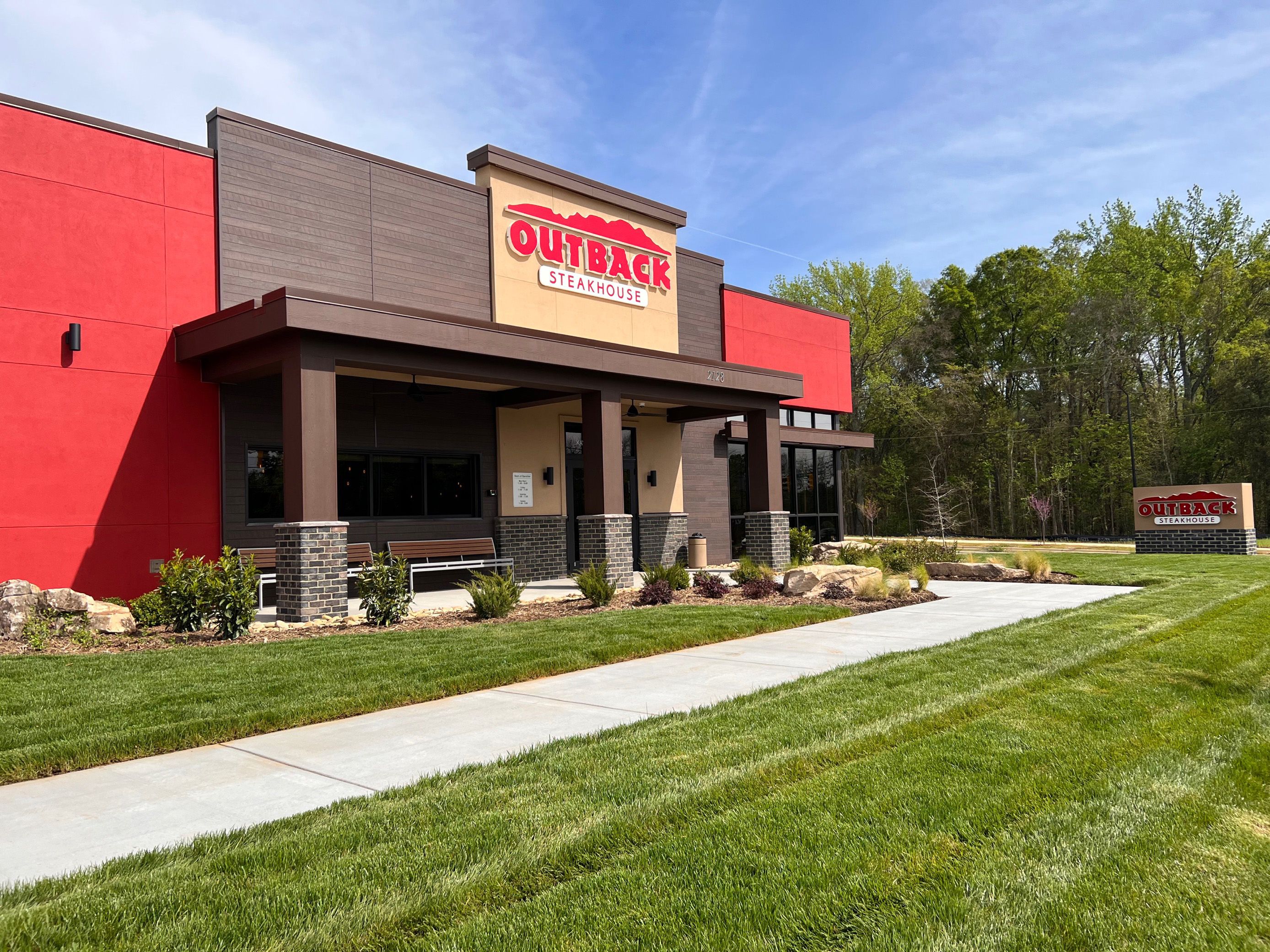here-s-what-the-outback-steakhouse-of-the-future-looks-like-cnn-business