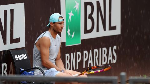 Nadal says he's in pain during practice sessions.