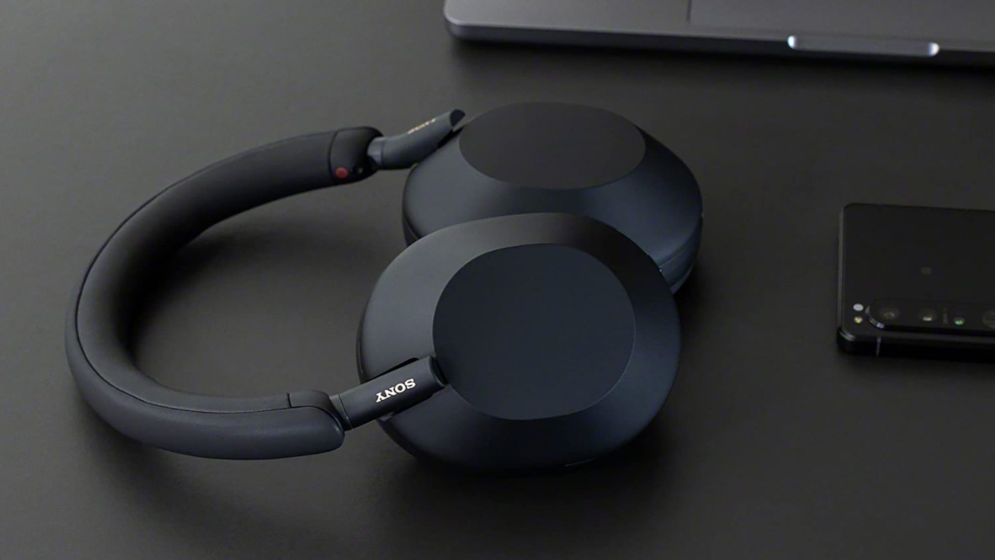 Insane deal gets you Sony WH-1000XM5 headphones for $280