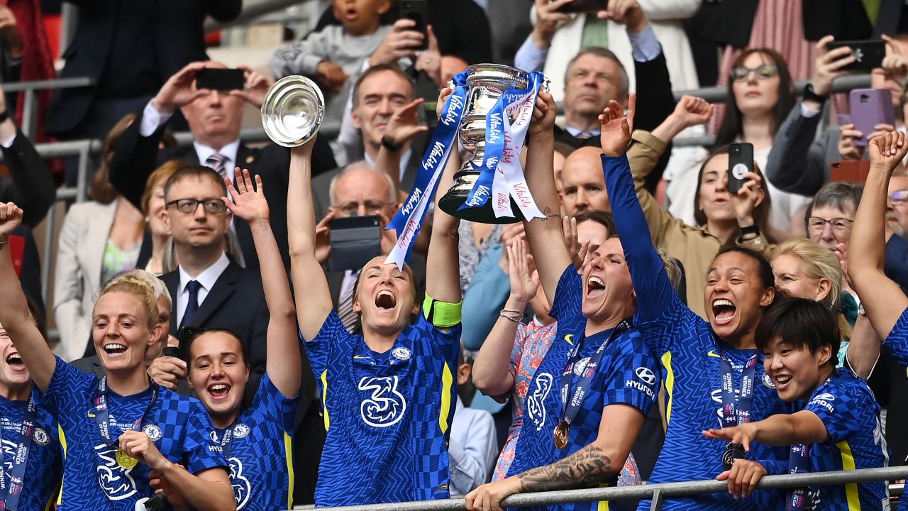 Chelsea beat Manchester City to win back-to-back women's FA Cup titles.