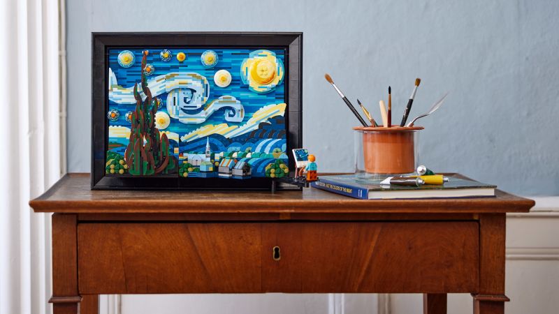 A 25-Year-Old PhD Student Just Convinced Lego to Mass-Produce Van Gogh's  'Starry Night' as an Official Toy Kit
