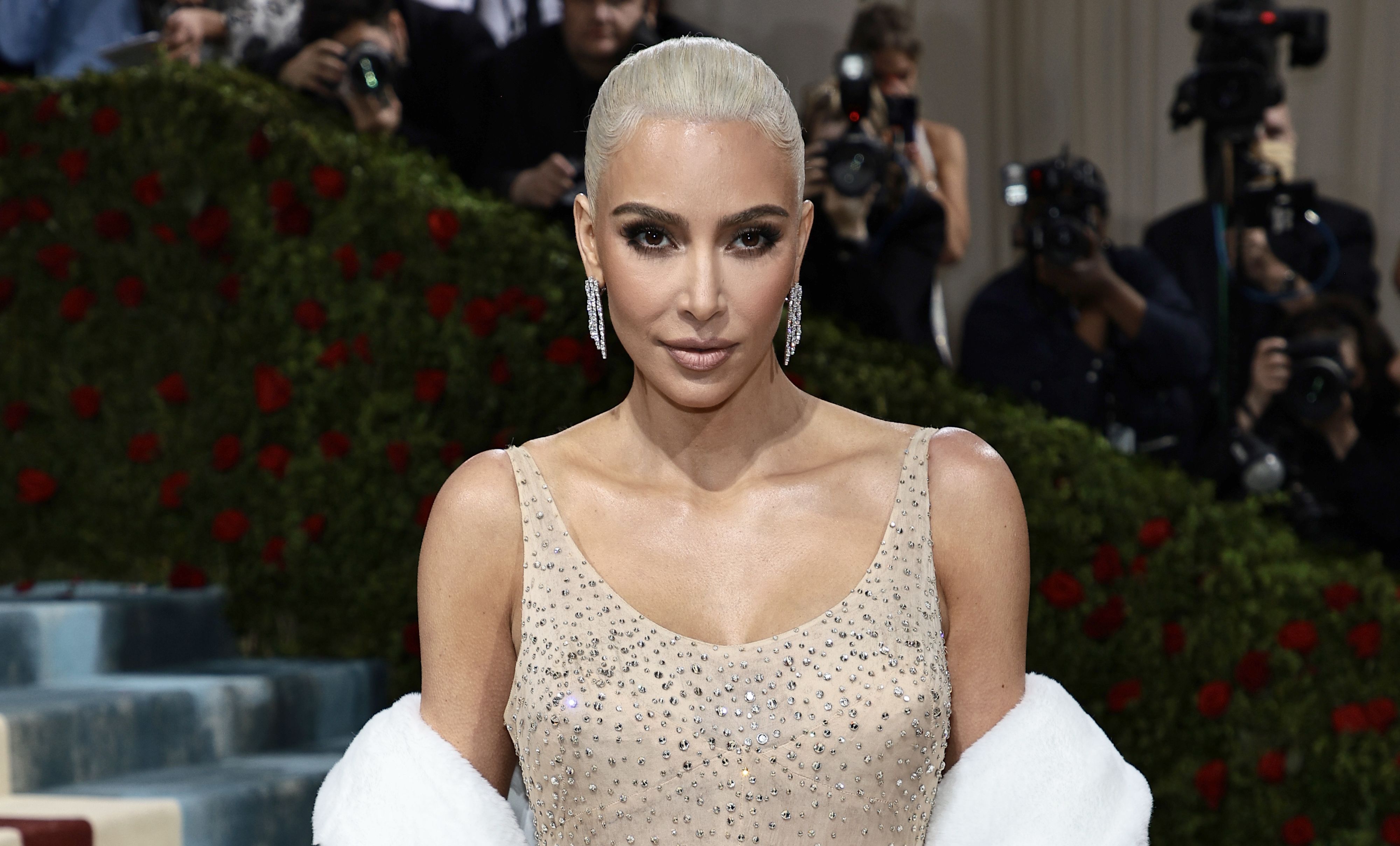 Kim Kardashian 'did not damage' Marilyn Monroe's dress, according