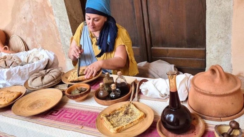 <strong>Retro recipes: </strong>"Archeo-cook" Cristina Conte recreates recipes from ancient Rome, including cheesecake. 