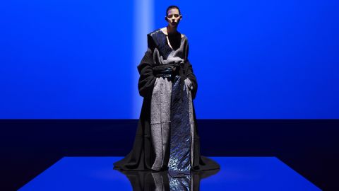 In 2021, fashion designer Yuima Nakazato showcased a collection at Paris Fashion Week Haute Couture that featured a blue, shiny textile made from Brewed Protein fibers and silk.
