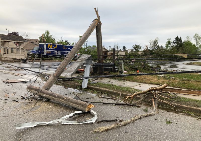 Michigan tornado Governor declares state of emergency after