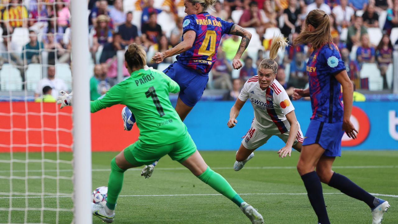Hegerberg scores Lyon's second goal against Barcelona.
