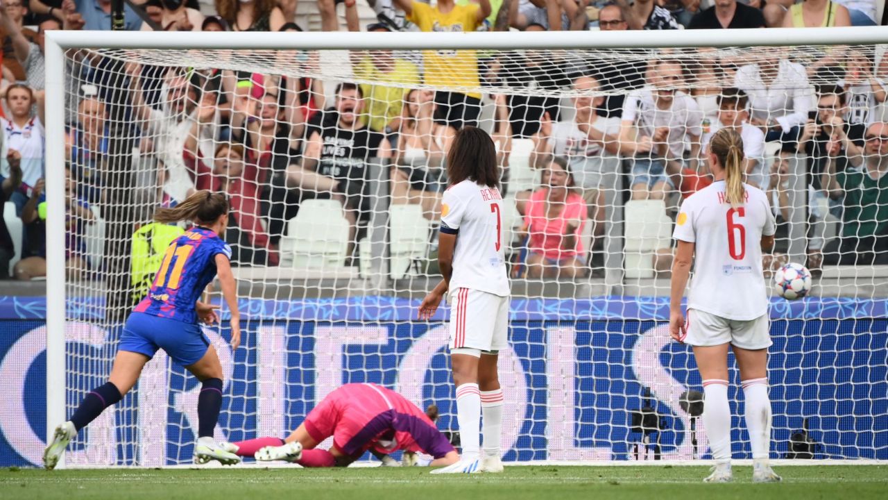 Putellas scores against Lyon.