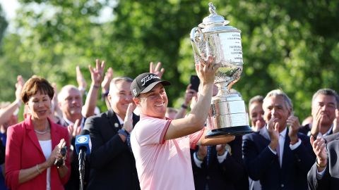 Thomas levantó su segundo título de campeón de la PGA en mayo.