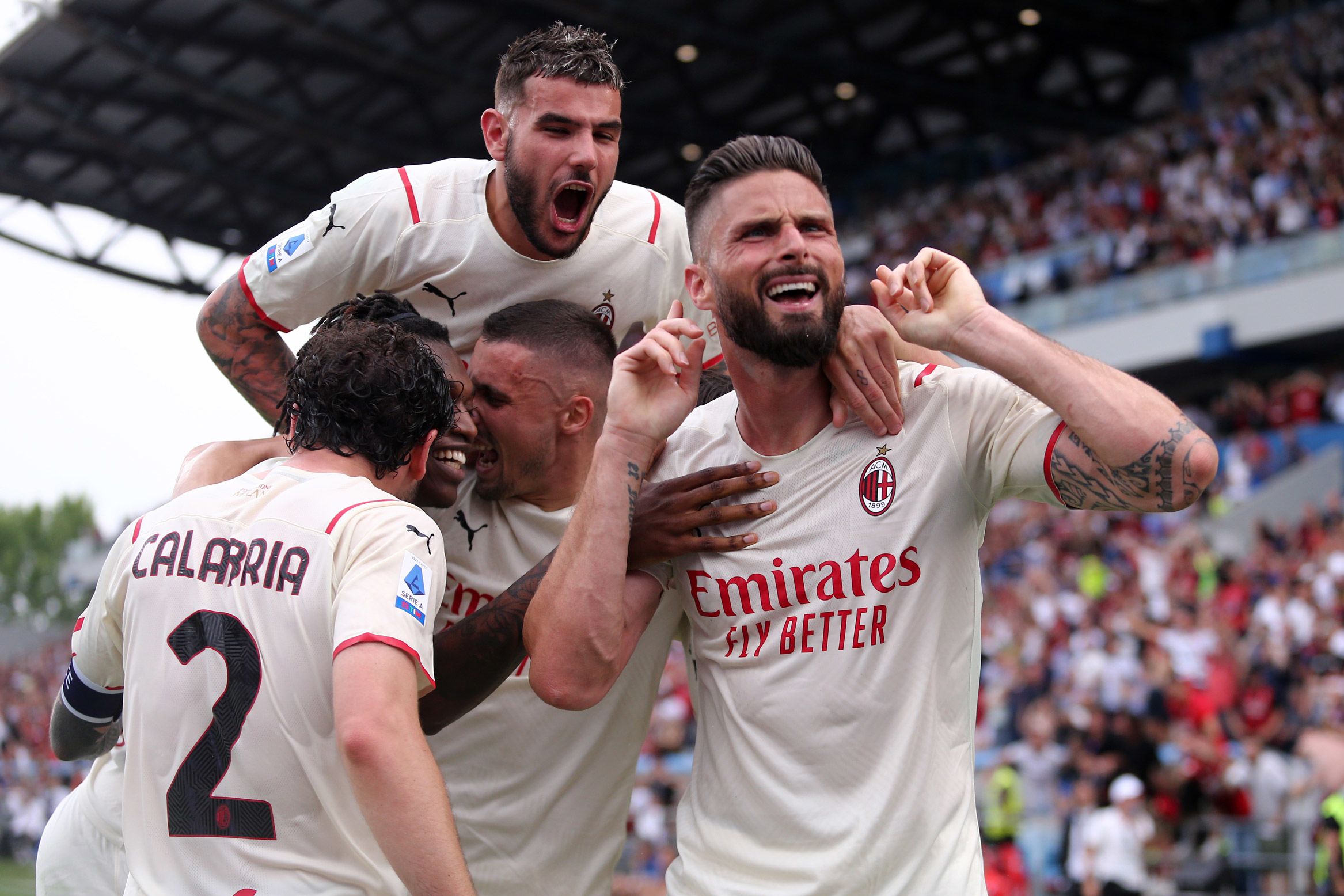 AC Milan win first Serie A title since 2011