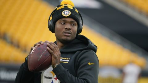 Dwayne Haskins warms up before a game on December. 5, 2021, in Pittsburgh.