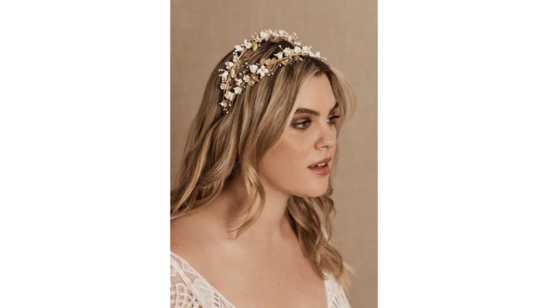 Wedding hair accessories not on the high clearance street