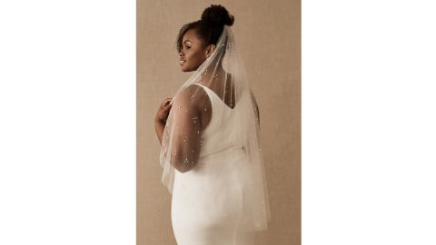 24 best bridal and wedding guest hair accessories | CNN Underscored
