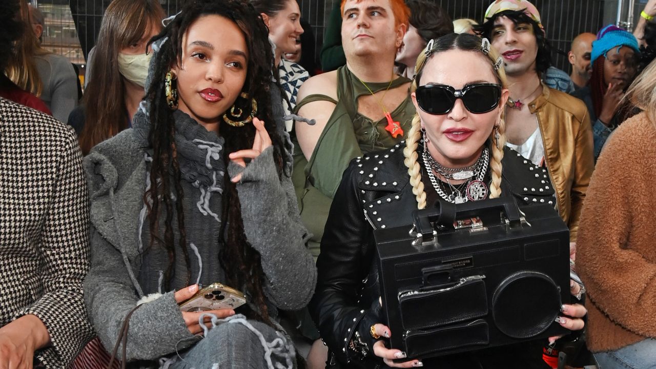 LONDON, ENGLAND - MAY 24: FKA Twigs and Madonna attend the Central Saint Martins BA Fashion Graduate Show in Granary Square on May 24, 2022 in London, England. (Photo by David M. Benett/Dave Benett/Getty Images)