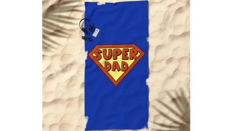 Super Dad badge beach towel