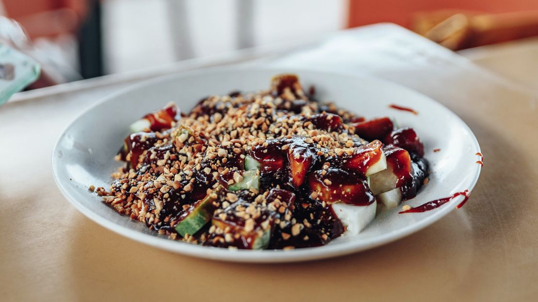 Rojak is a traditional fruit and vegetable salad dish. 