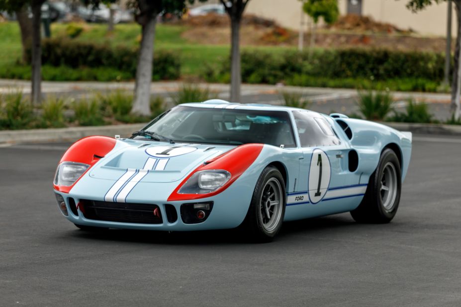 Hi-Tech has built a GT40 in the same livery as that raced by Ken Miles and Denny Hulme at the 24 Hours of Le Mans race in 1966. Though the duo did not win the race (coming second on a technicality), the driving prowess of the Ford team entered motorsports lore. 