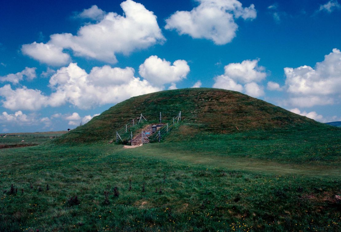 Rachael and Anthony unexpectedly reunited at the Neolithic chambered cairn of Maeshowe, also on Orkney.