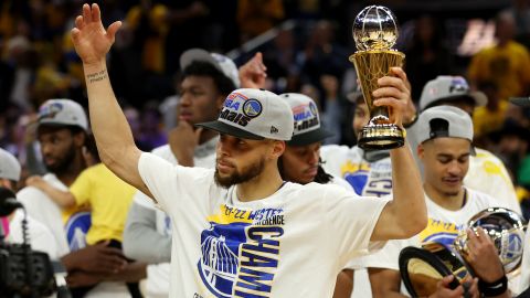 Curry won the Magic Johnson Western Conference Finals MVP award.