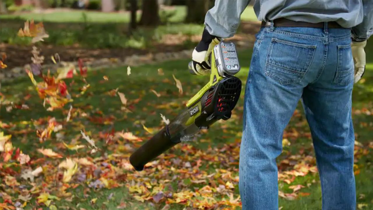 Ryobi ONE+ Cordless Battery Variable-Speed Jet Fan Leaf Blower with 4.0 Ah Battery and Charger
