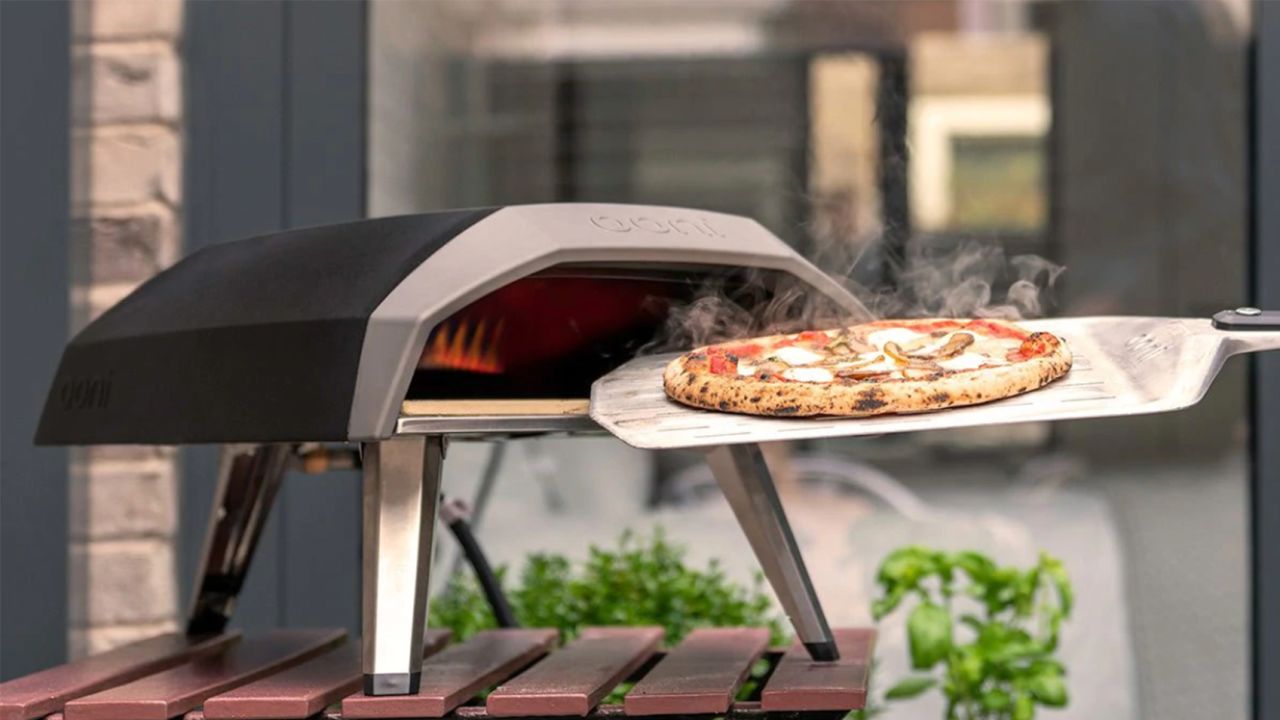 Ooni Koda 12 Gas Powered Pizza Oven 