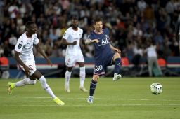 Messi on the pitch against FC Metz at the Parc des Princes stadium on May 21 in Paris.