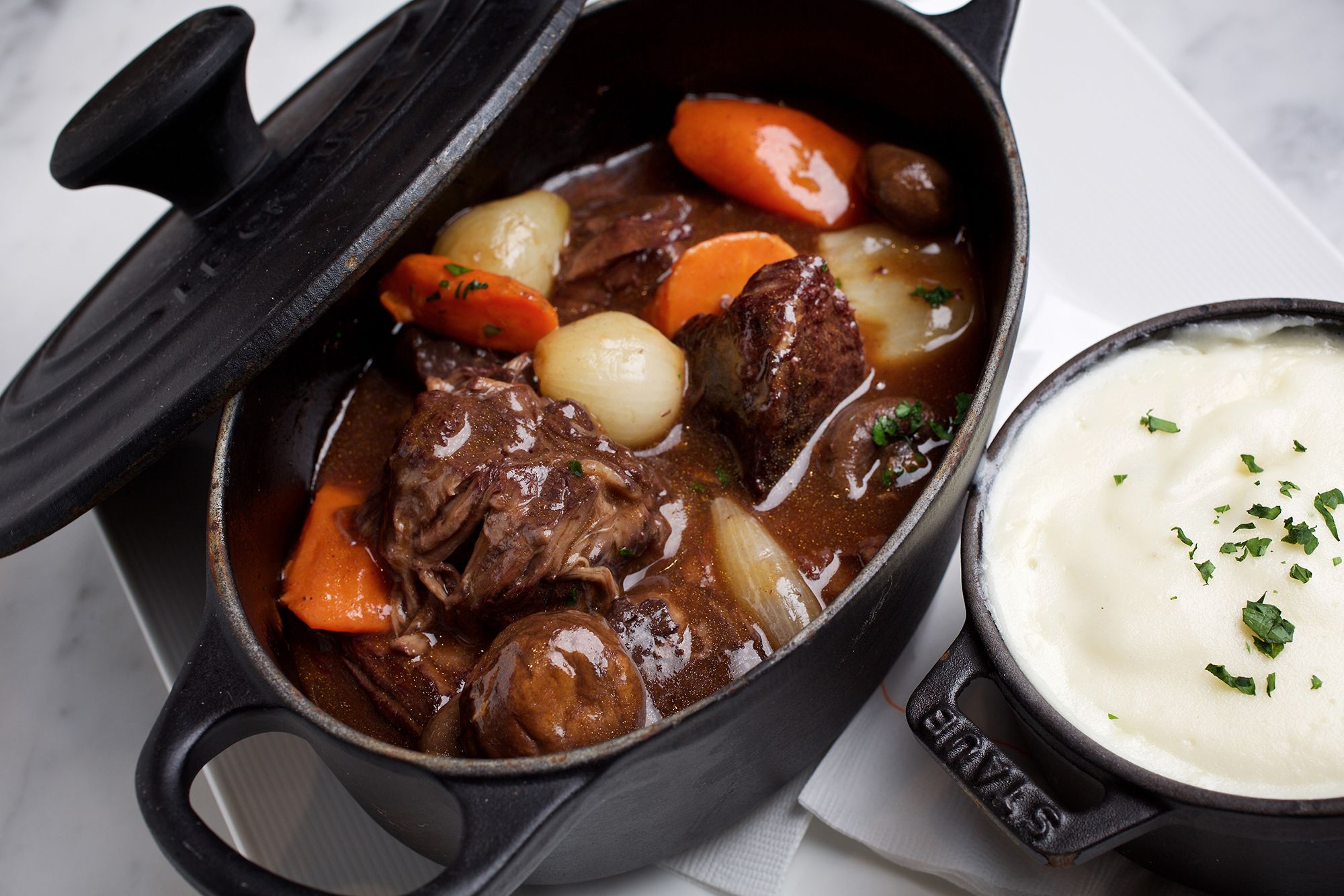 220530154825 01 A Classic French Dishes Boeuf Bourguignon Restricted ?c=original