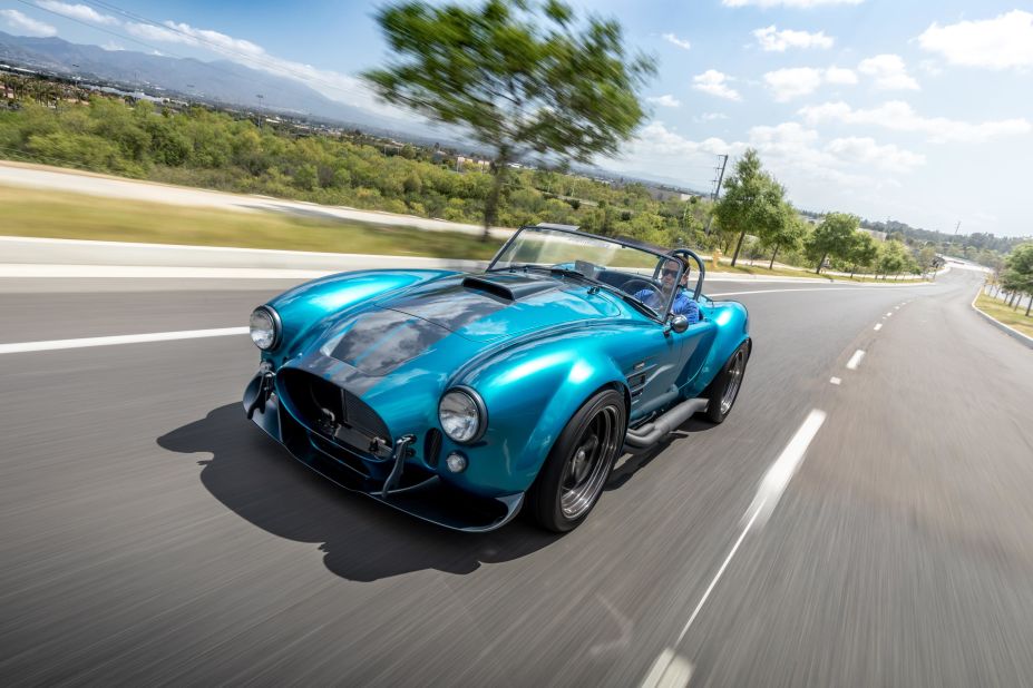Today Hi-Tech supplies Cobras to US distributors Superformance and Shelby Legendary Cars through official licensing deals that see vehicles registered with official Shelby chassis numbers. 