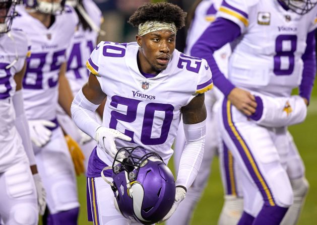 <a target="_blank">Jeff Gladney,</a> a cornerback for the NFL's Arizona Cardinals, died in a car crash on May 30, according to the team's official website. He was 25. Gladney signed with the Cardinals this year after playing his rookie season with the Minnesota Vikings.