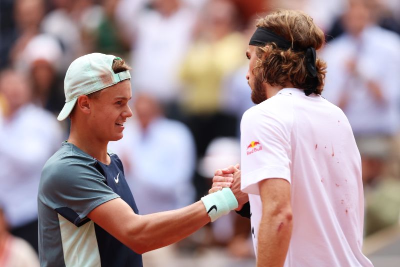 Teenager Holger Rune stuns fourth seed Stefanos Tsitsipas at the French Open CNN