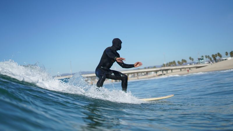 Black surfing deals