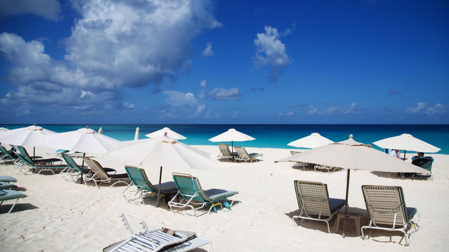 A picture taken on October 23, 2018 shows a beach in Anguilla, a British overseas territory. - The tiny Caribbean island of Anguilla lives in harmony with neighbouring Saint Martin but the borders could soon be going up in this sun-soaked paradise due to Brexit.
Five miles (eight kilometres) of turquoise sea separate the British overseas territory of Anguilla from Saint Martin, a larger island split between two European Union states: France in the northern half and the Dutch-run south. (Photo by Cedrick Isham CALVADOS / AFP)        (Photo credit should read CEDRICK ISHAM CALVADOS/AFP via Getty Images)