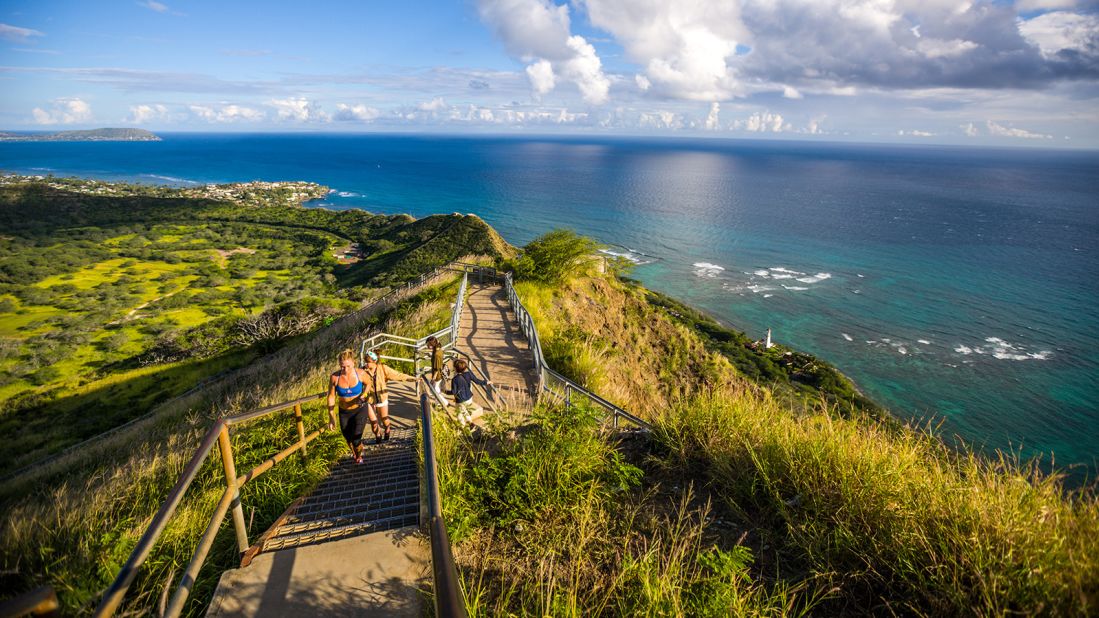 <strong>Oah'u: </strong>Out-of-state visitors hiking up Diamond Head Crater on Oah'u will now need a reservation. 