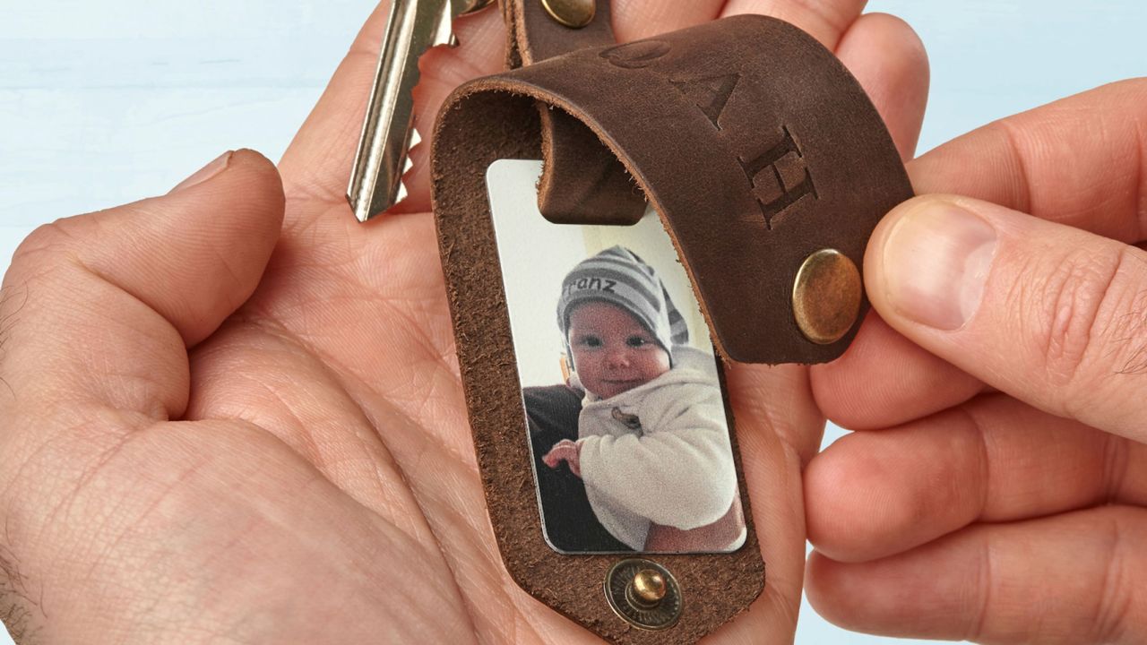 Timeless Leather Shop Engraved Leather Photo Keychain 