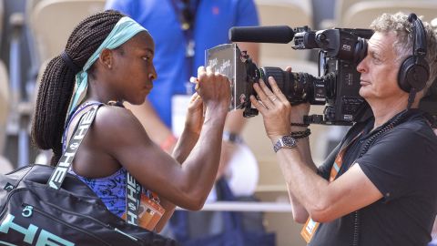 Gauff writes her message on the camera after her victory against Trevisan.