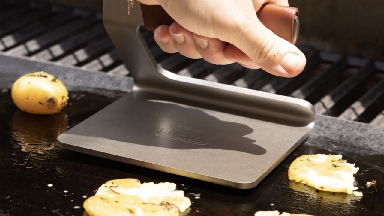 Made In Carbon-Steel Griddle and Press