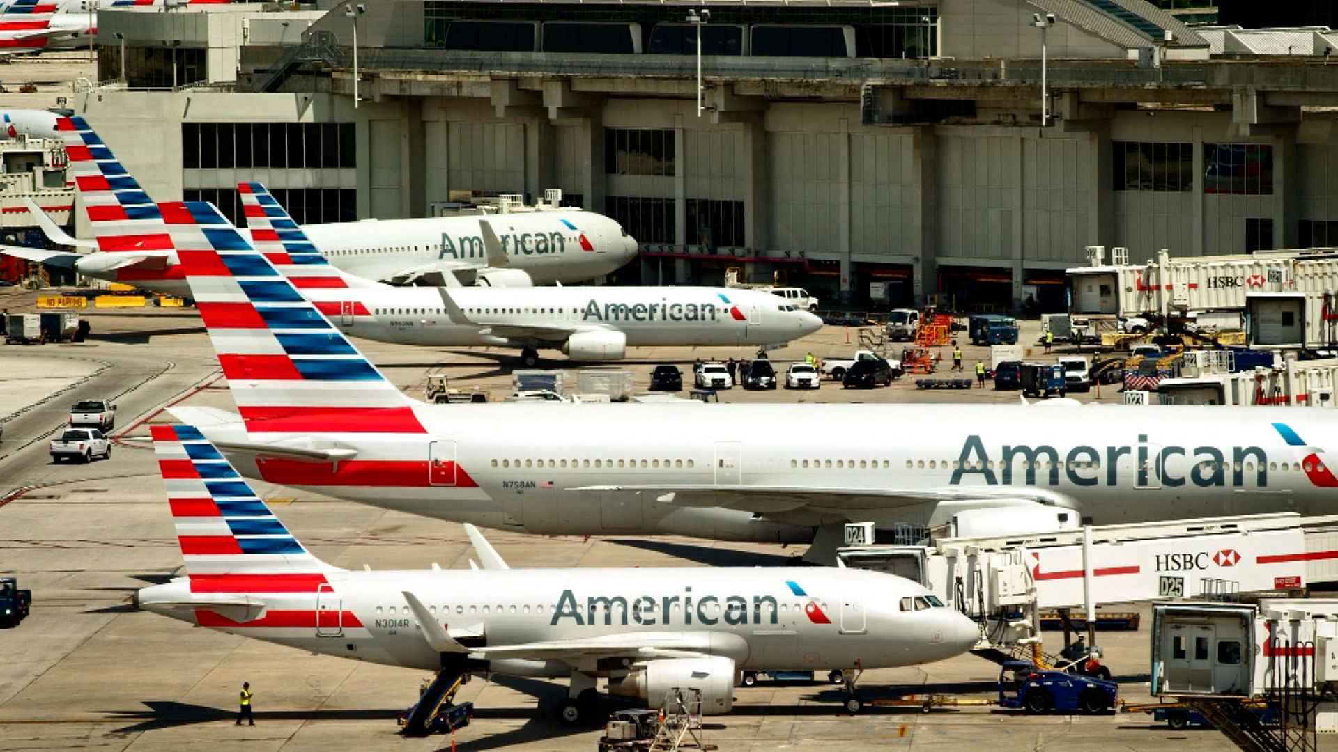 American Airlines passenger sentenced for rampage, jumping down