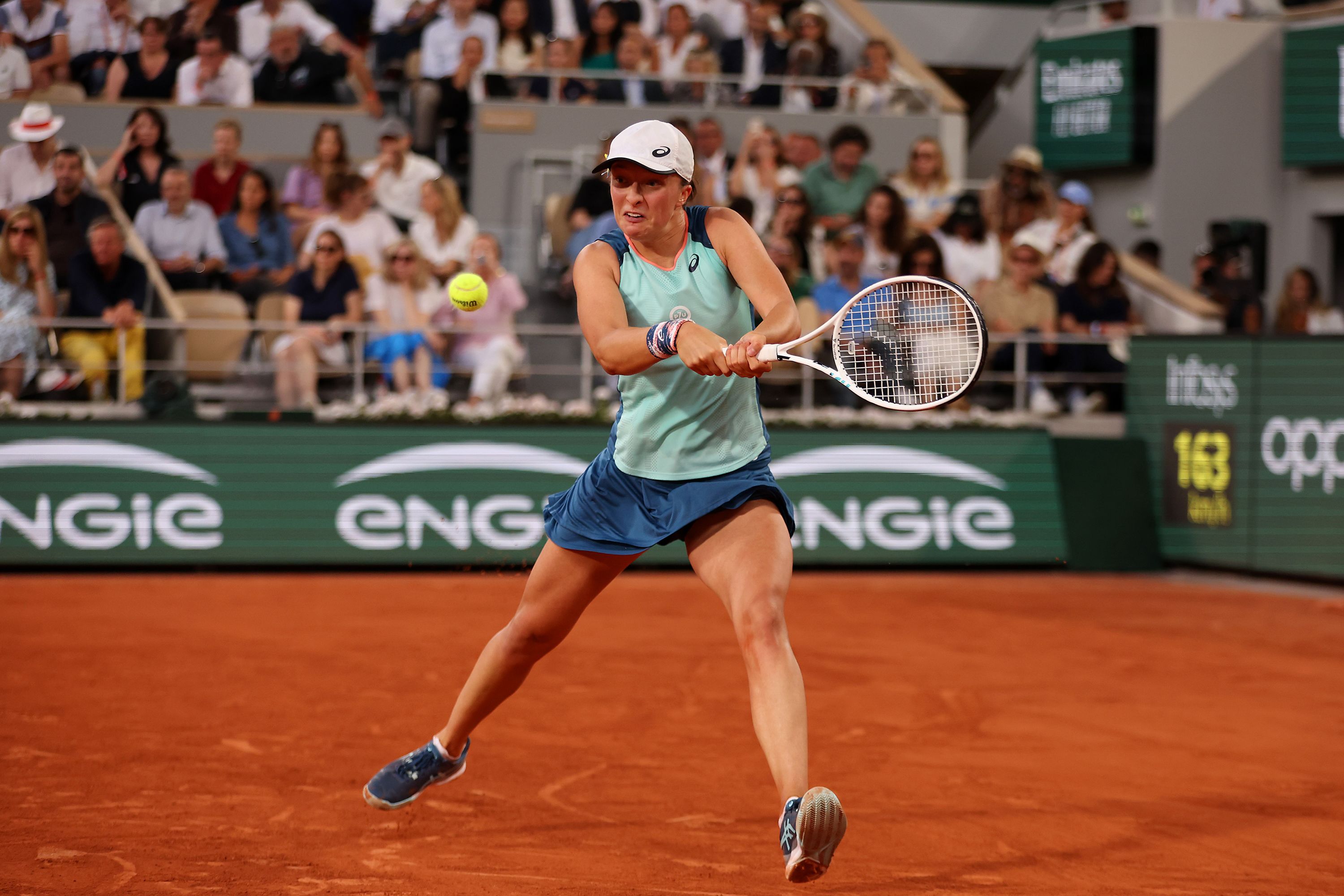 Iga Swiatek Plays Hard—and Wins Easy—at the French Open Final