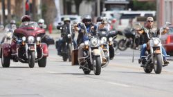 photographers clash with bikers uvalde thumb rs vpx