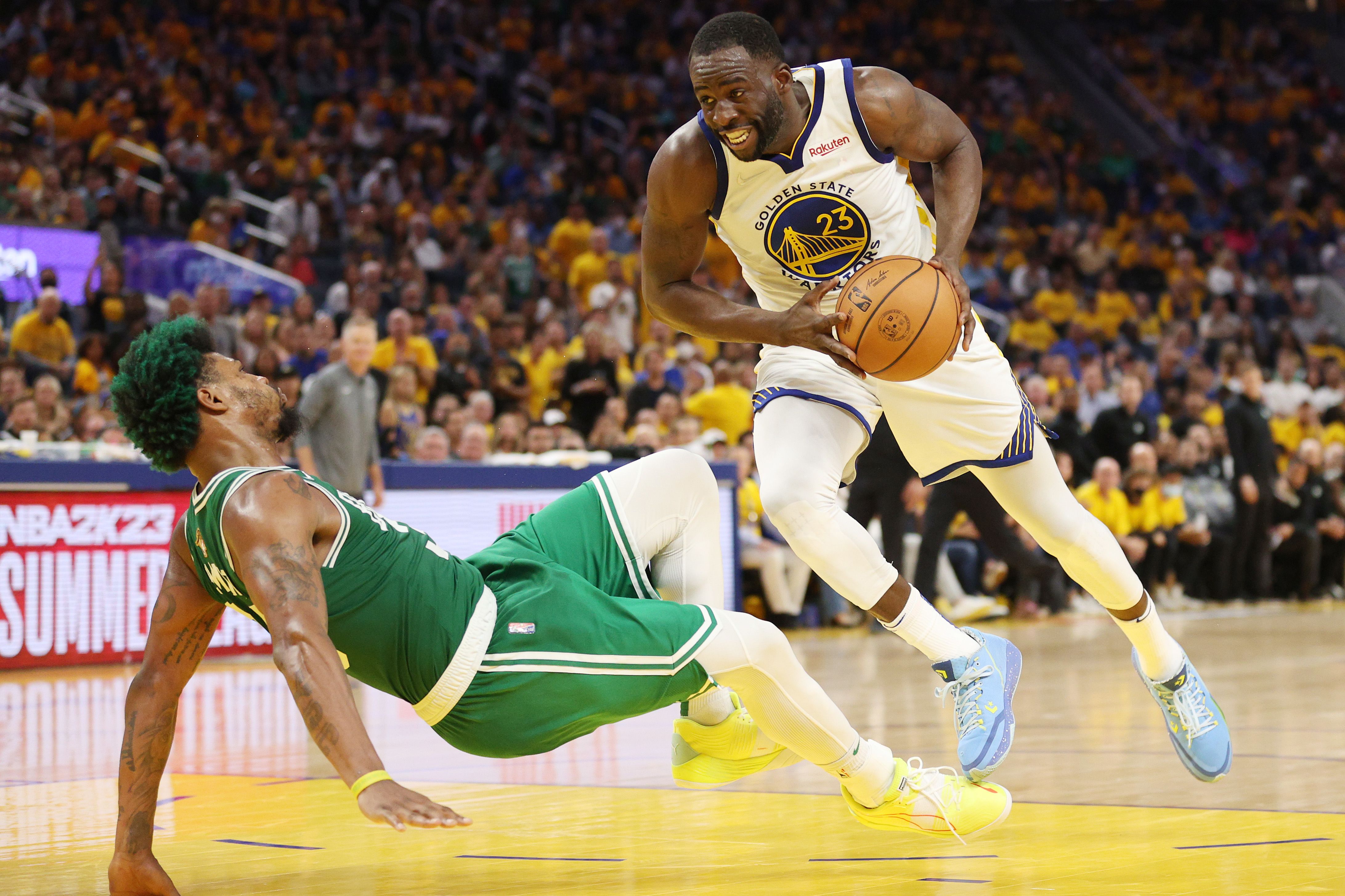 NBA Finals: Warriors bounce back to blow out Celtics in Game 2