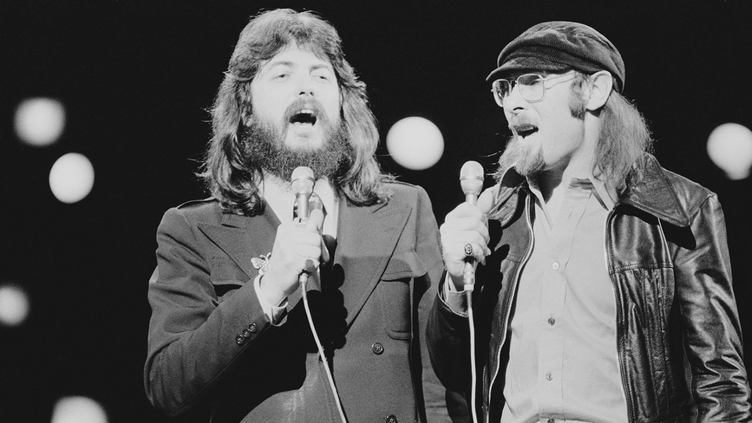 Dash Crofts (left) and Jim Seals perform as Seals and Crofts on April 30, 1975. 