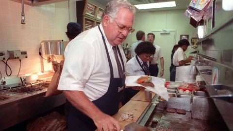 Dave Thomas, the founder of Wendy's, had a folksy style and everyman persona. 