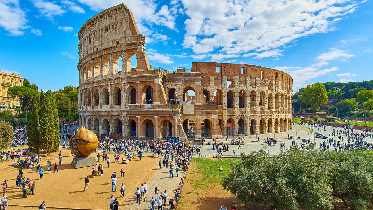 <strong>2. Colosseum:</strong> Built as a gladiatorial amphitheater, this ancient structure in Rome was opened in AD 80 during the reign of Emperor Titus.