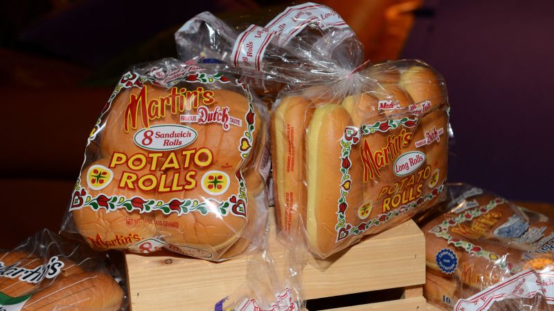 Martin's Potato Rolls (8 Rolls), Alstede Farms