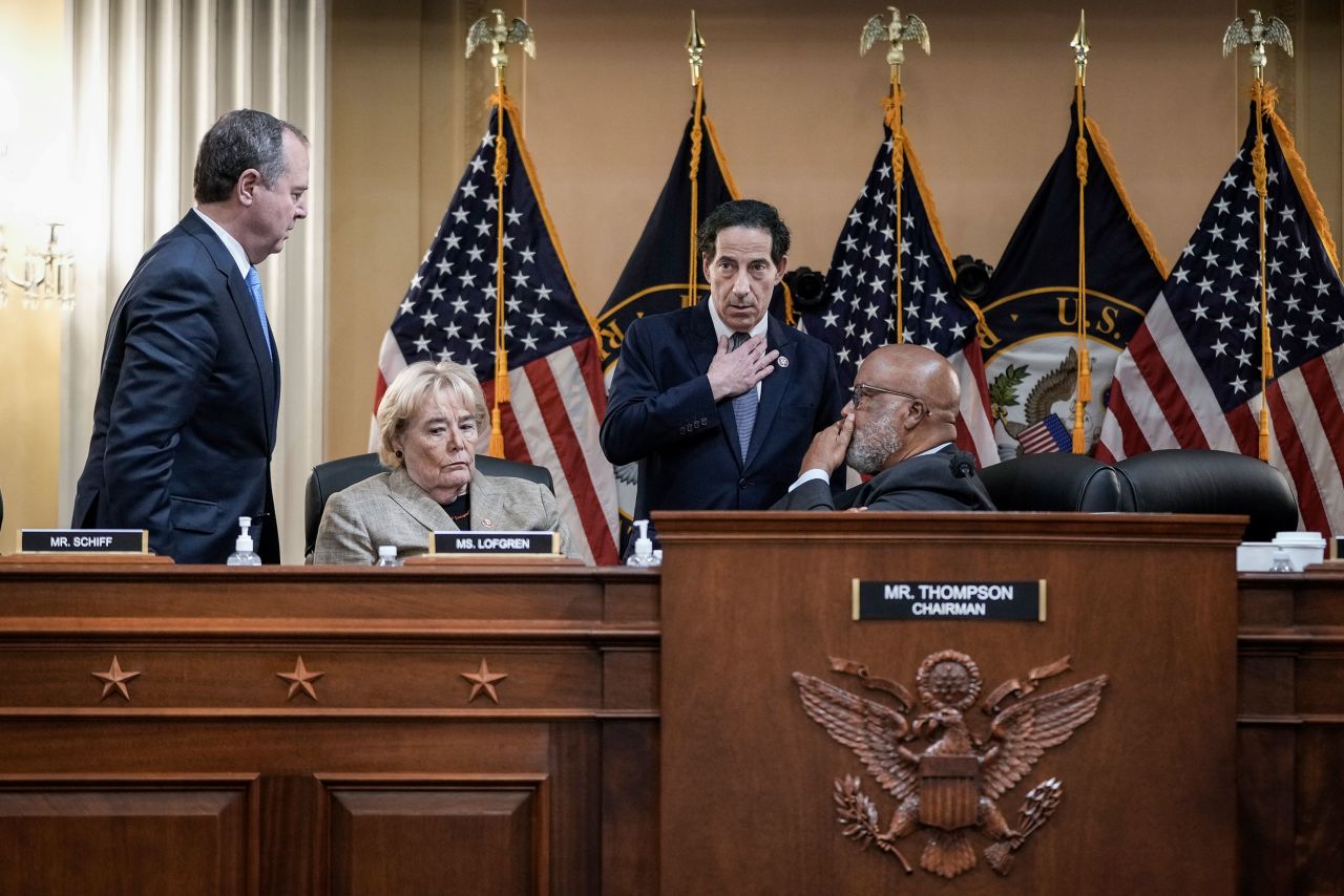 From left, Schiff, Lofgren, Raskin and Thompson confer during a break in the first hearing.