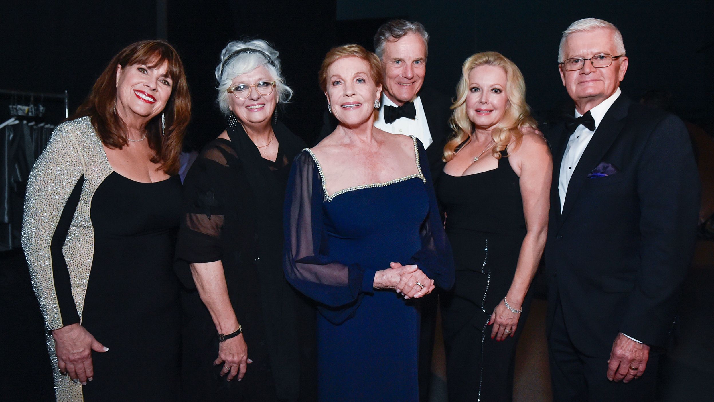 Julie Andrews reunites with the "Sound of Music" cast: (L-R) Debbie Turner, Angela Cartwright, Julie Andrews, Nicholas Hammond, Kym Karath and Duane Chase.
