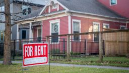HOUSTON, TEXAS - FEBRUARY 07: A 'For Rent' sign is posted near a home on February 07, 2022 in Houston, Texas. Since March 2020, the estimated median rent of new leases has increased by double digits in several Texas cities. The increase in sales prices has made it more difficult for people to buy a home, as a result increasing the number of people looking to rent. (Photo by Brandon Bell/Getty Images)