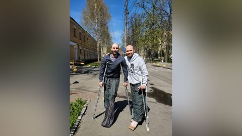 Ivan Pepeliashko (left) and Oleksii Chyzh both received treatment in a hospital in Kiev.