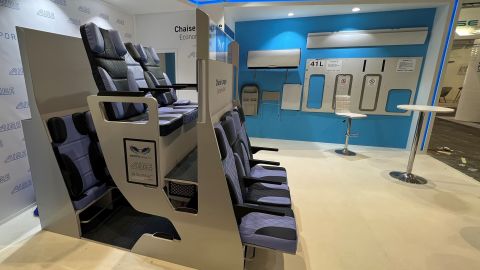 The Chaise Longue Airplane Seat on display at AIX 2022 Hamburg. 