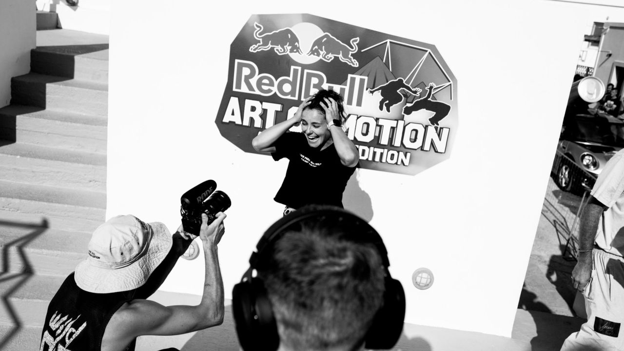 Olson's brilliant performance in the live challenge sealed her victory.