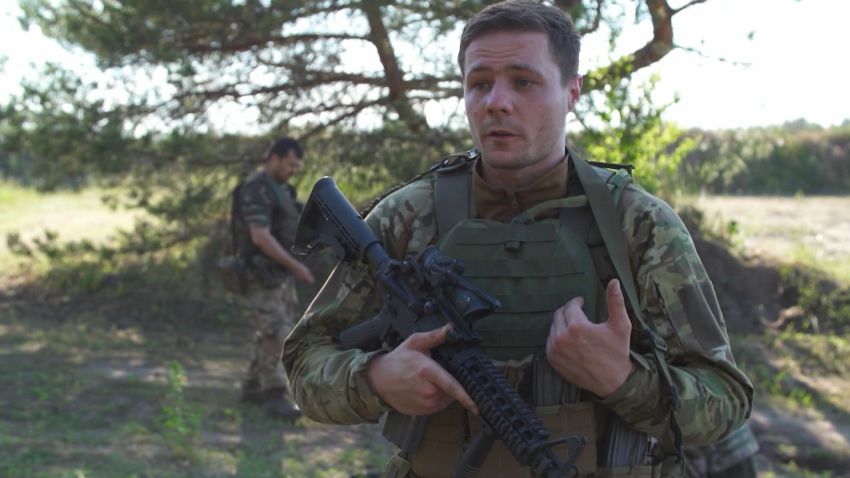 m4 rifle ukrainian soldier wedeman pkg